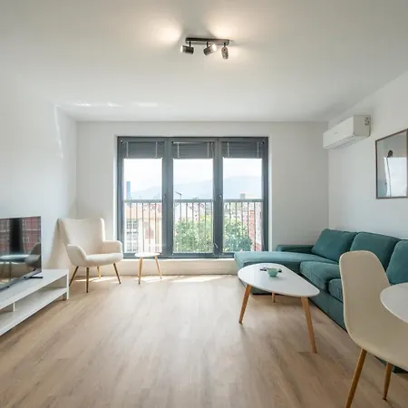 Cozy Modern With Stunning View! סופיה